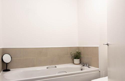 Levenmouth House | Dubbie House