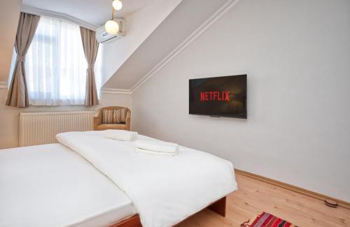 Ortakoy Apartment | Dublex 3 Bedrooms&2Bathrooms &Terrace