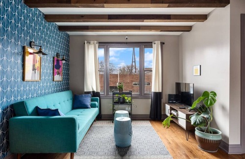 Bronzeville Bed & Breakfast | Dubois Guest House Room 202