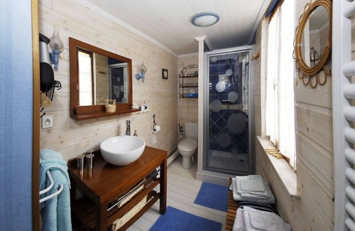 Saint-Wandrille-Rancon House | Duck House