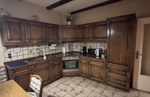 Mittelmeiderich Apartment | Duisburg Feel-Home,Airport near,2Bedr.,WalkIn Shower,3.Floor,WiFi