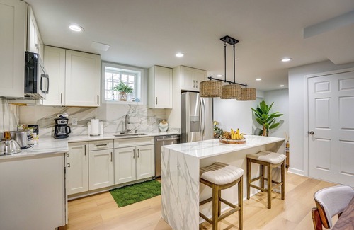 Herndon Villa | Dulles Executive Resort, VA, 5 mn from IAD, 10 mn from Reston-Town Center.