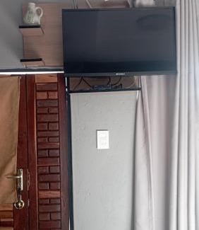 Mzuzu Bed & Breakfast | Dunduzu Village Lodge