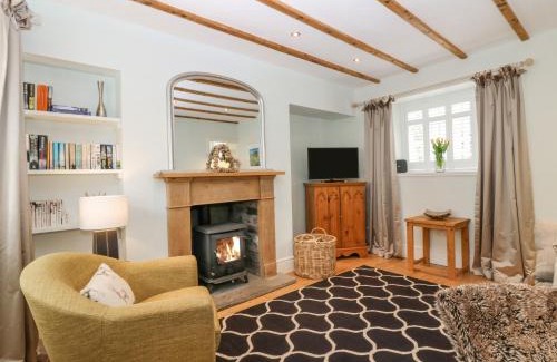 Falkland House | Dunira