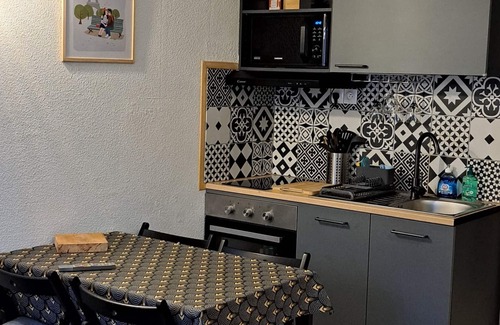 Bussy-Saint-Georges Apartment | DUPLEX 2 stations from Disney parks (8 mins) and 30 mins from the center of Paris