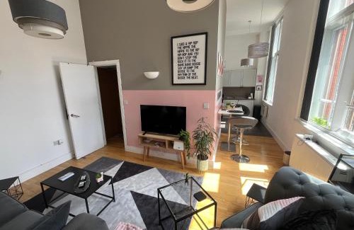 Hope Street Apartment | Duplex Apartment - Arts District Liverpool