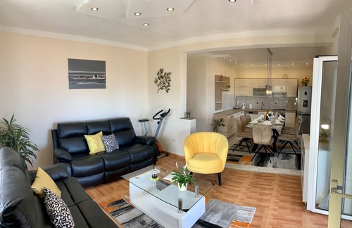 Preko Apartment | Duplex Apartment, with Private Heated Outdoor Pool, 300 meters from sea