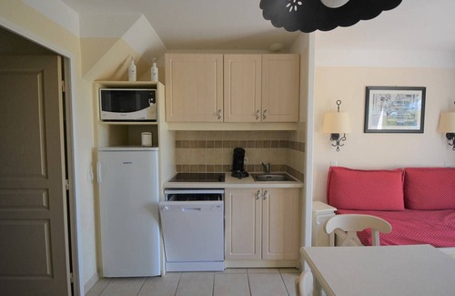Rouret House | Duplex for 6 with Private Terrace in Grospierres