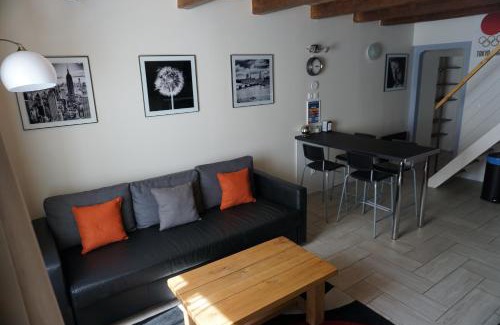 Laneuveville-derriere-Foug Apartment | Duplex Rue Haute