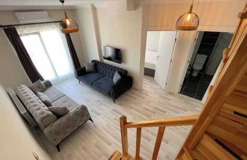 Gokceada Apartment | Duplex Shock Market Above Center