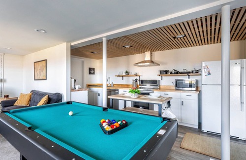 Donelson Apartment | Duplex Suite - 10 mins to Broadway, 5 to Airport