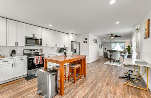 Springfield Apartment | Duplex with Fire Pit about 1 Mi to MGM Springfield!