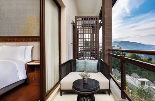 Changunarayan Hotel | Dusit Thani Himalayan Resort Dhulikhel Nepal