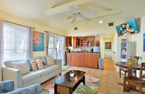 Uptown - Upper Duval House | Duval Street Fantasy Resort Villa