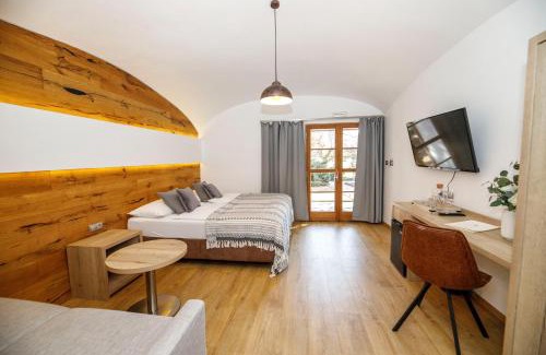 Struharov Hotel | Dvůr Pecínov