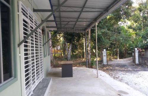 Singkir Darat House | DZe Homestay Singkir Genting