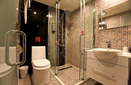 Ximending Hotel | E-House Hotel