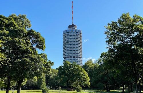 Antonsviertel Apartment | E&K living - SKY-TV - 23 OG - Stadtblick - Kongress