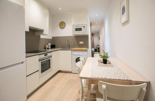 El Poble-sec Apartment | E4lle1031 - Studio next to Plaza Espanya