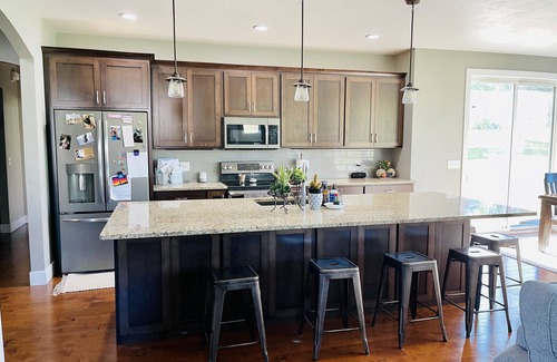 Butte Des Morts House | EAA Air Venture Rental 4 Bedroom, Golf-Course Home