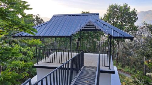 Todupulai Villa | Eadhen Villa