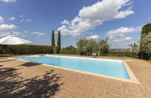 Chianciano Terme House | Eagle House