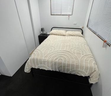 Eagle Point Villa | Eagle Point Caravan Park