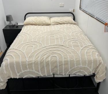 Eagle Point Villa | Eagle Point Caravan Park