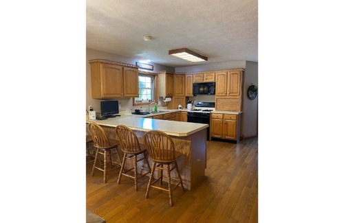 Ferdinand House | Eagles Nest - Eagle Adventures LLC