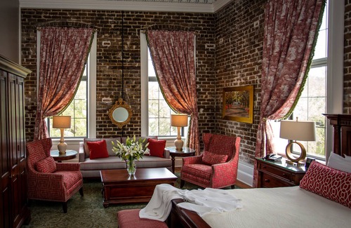 Historic District - North Hotel | East Bay Inn, Historic Inns of Savannah Collection