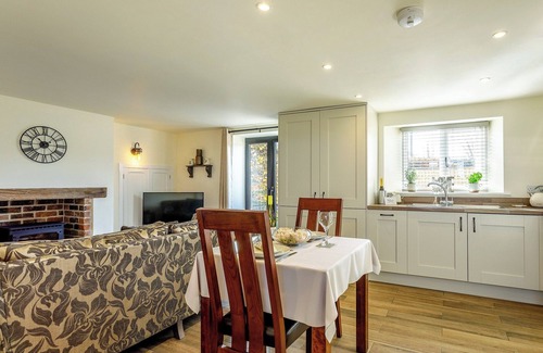 Highbridge Cottage | East Cottage - UKC4432