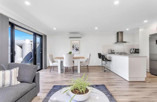 Salisbury East House | East Haven Creek