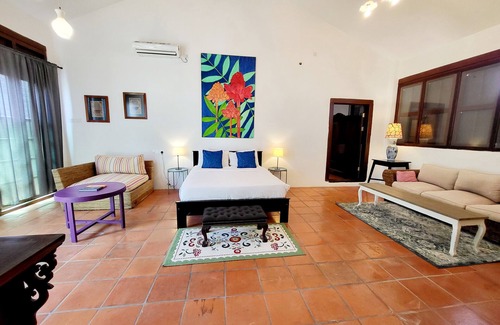 Historic George Town House | East Indies Mansion