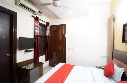 Patel Nagar Hotel | East Inn