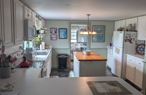 East Orleans House | East Orleans - walk to Nauset Beach