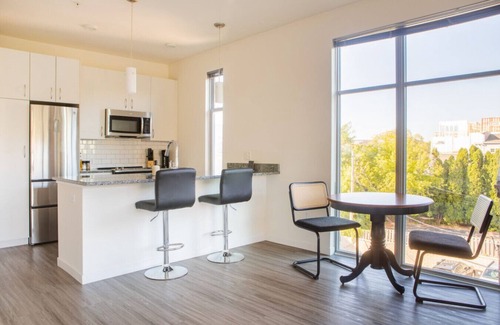 Brewers Hill Apartment | East Side Luxury 1BR Apt - Near Brady and Fiserv with Balcony