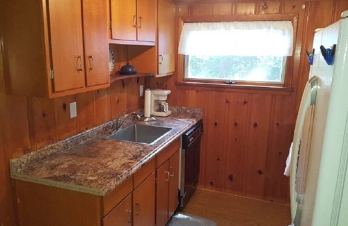 Town of Owasco Cottage | East Side Owasco Lake Waterfront Cottage!