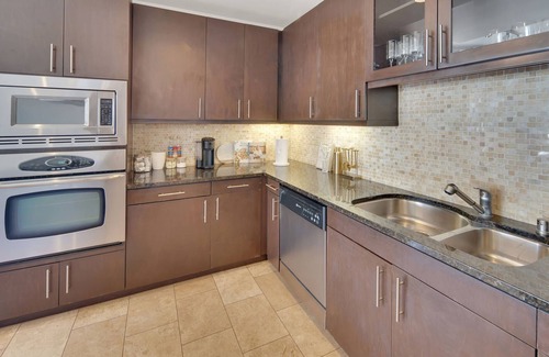 East Village House | East Village Luxe Stays