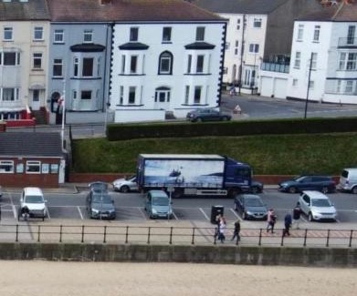 Cleethorpes Apartment | Eastcliffe Penthouse, 2 beds & bathrooms with parking