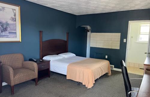 Sarnia Hotel | Eastcourtmotel