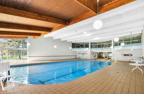 Urbana Hotel | Eastlake Suites Hotel & Conference Center By OYO Urbana