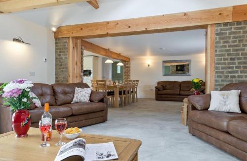 East Barkwith House | Eastlands Barn