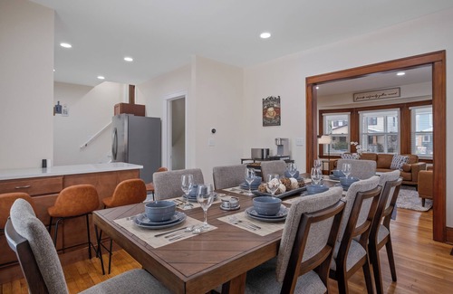 Easttown House | Eastown Luxe