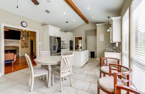 Prairieville House | Easy Access to I-10 Family Home in Prairieville!