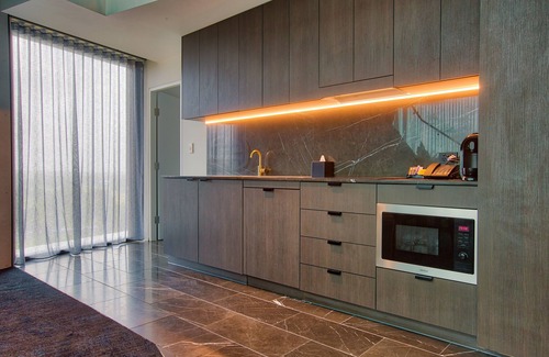 Brisbane Hotel | Eatons Hill Hotel
