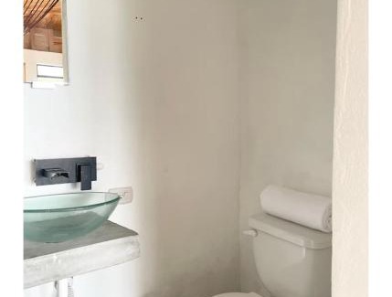 Pasajcap Hostel | EB5 Escape-Contemporary Stay, San Marcos La Laguna, Skateboard