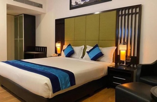 Jubilee Hills Hotel | Ebony Boutique Hotel