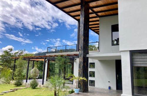 La Union Bed & Breakfast | Ama la Vida, Bed and Breakfast