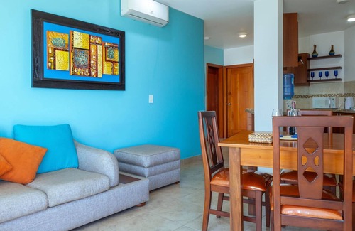 Manta Apartment | Beso del Sol - "Costa" 2-Bedroom Oceanfront Apartment