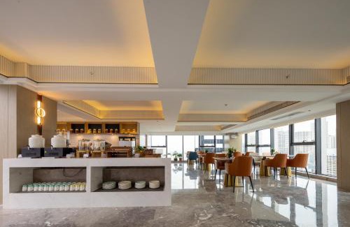 Wuhan Hotel | Echarm Hotel - Wuhan Railway Station Happy Valley Branch